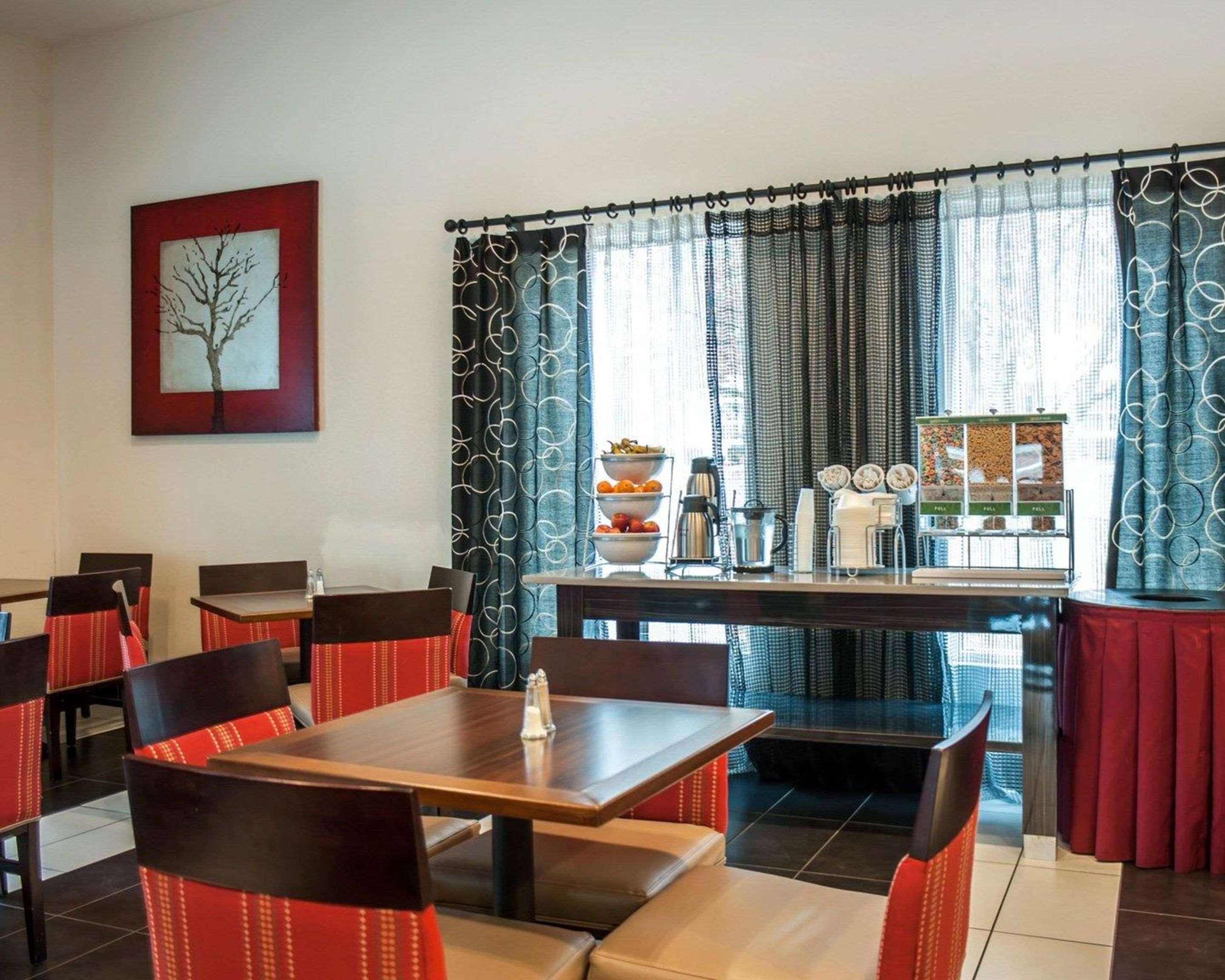 Comfort Suites Nashville Airport - Bna Екстер'єр фото