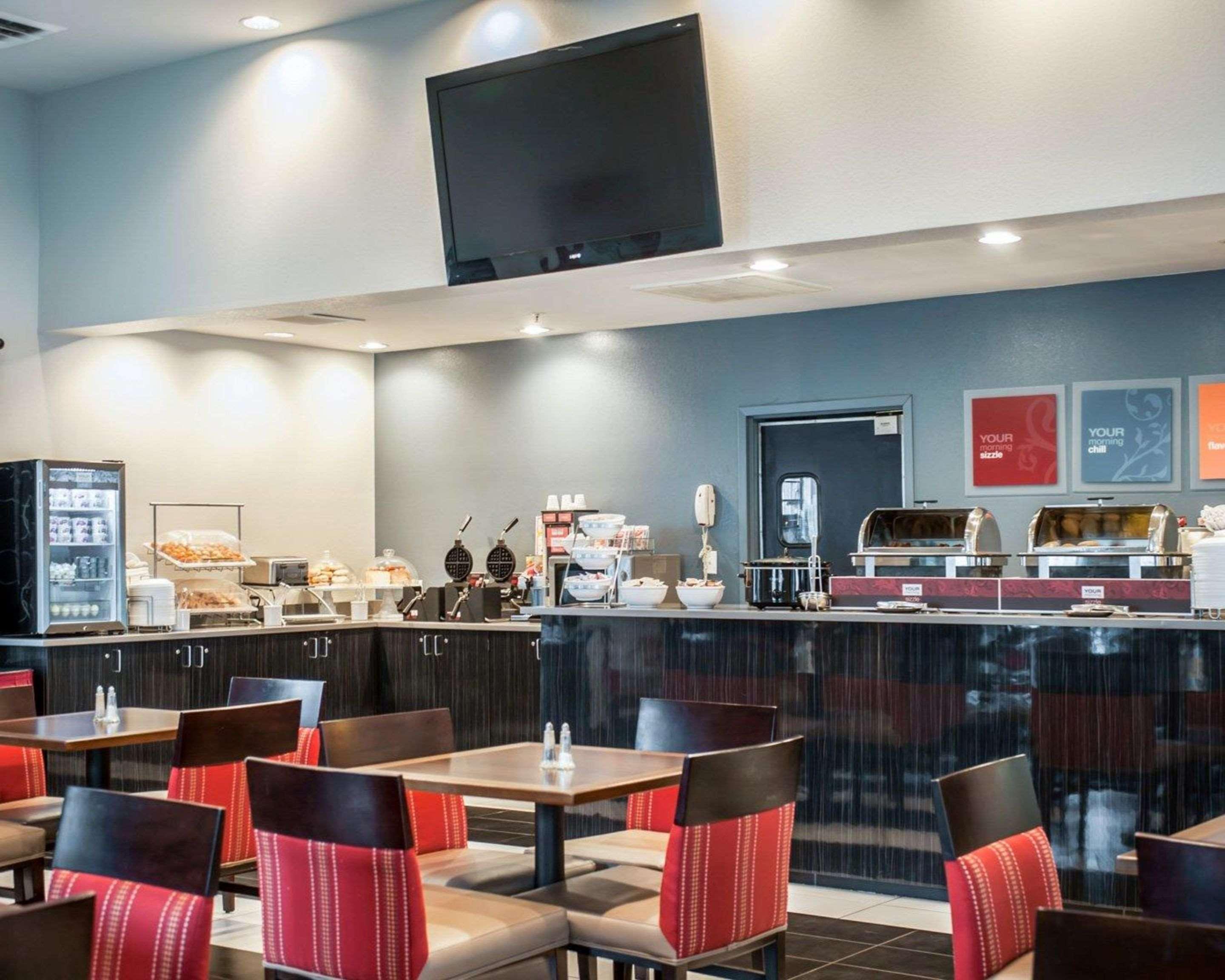 Comfort Suites Nashville Airport - Bna Екстер'єр фото