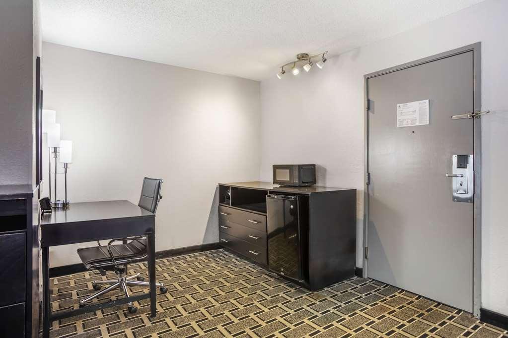 Comfort Suites Nashville Airport - Bna Номер фото
