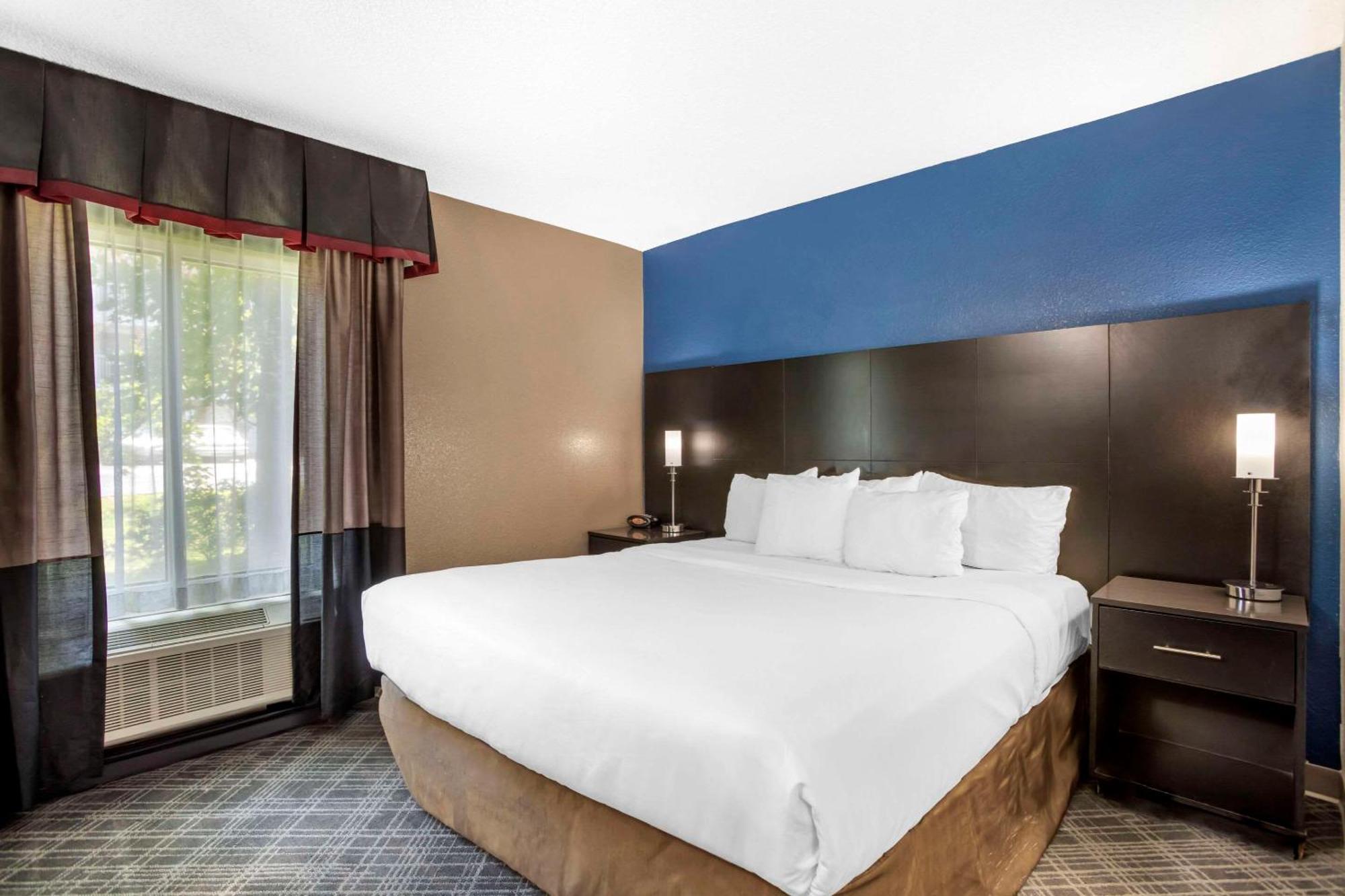 Comfort Suites Nashville Airport - Bna Екстер'єр фото
