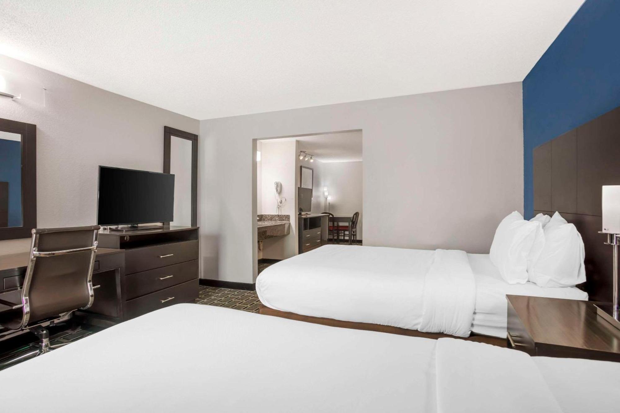 Comfort Suites Nashville Airport - Bna Екстер'єр фото